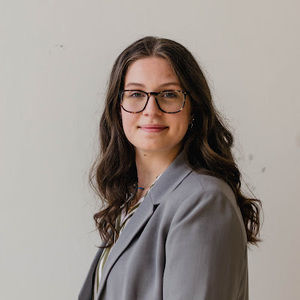 Meet your Posher, Leah